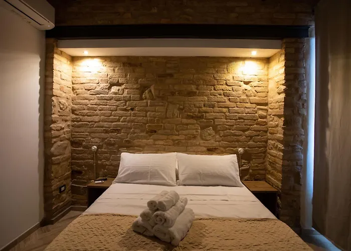 AL 54 Accommodation