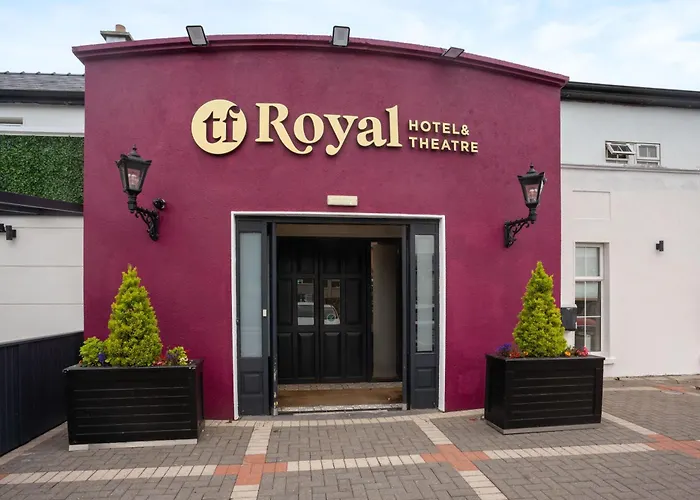 Tf Royal Hotel & Theatre