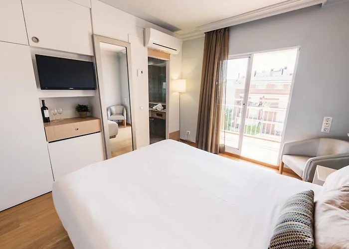 Monica Hotel Cambrils