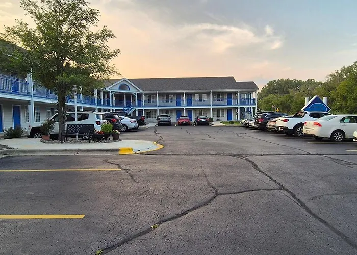 Fontana Village Inn