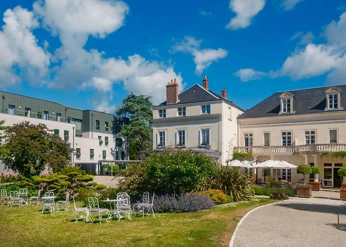 Château Belmont Tours by The Crest Collection