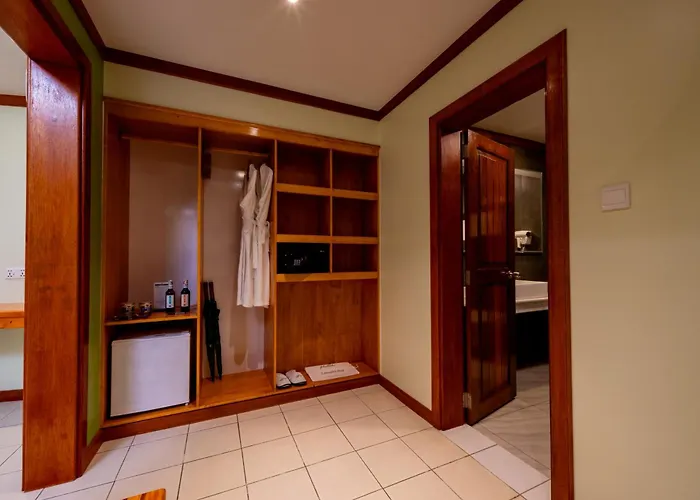 Fihalhohi Maldives Hotel Guraidhoo 