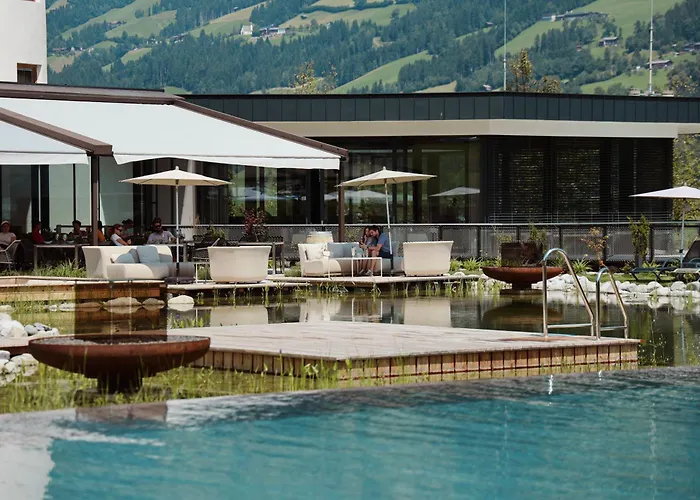 Sport- und Wellnesshotel Held 4 Sterne Superior Fügen