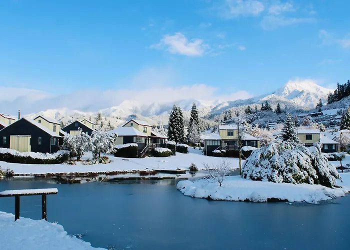 Village Lake Luxury Apartments