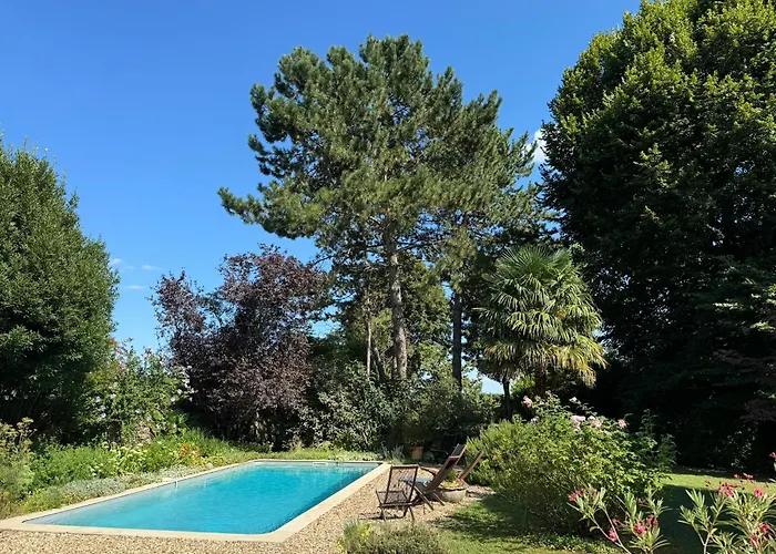Fleurs de Vignes Piscine-Spa-Hammam