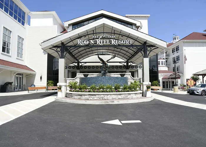 Rod 'N' Reel Resort