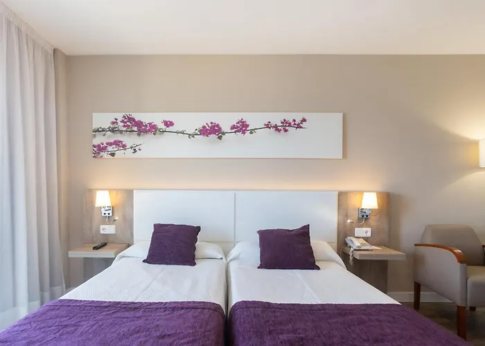 Hotel Brisa Marina (Adults Only)
