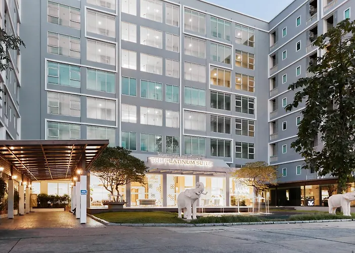 Sunday Platinum Suites