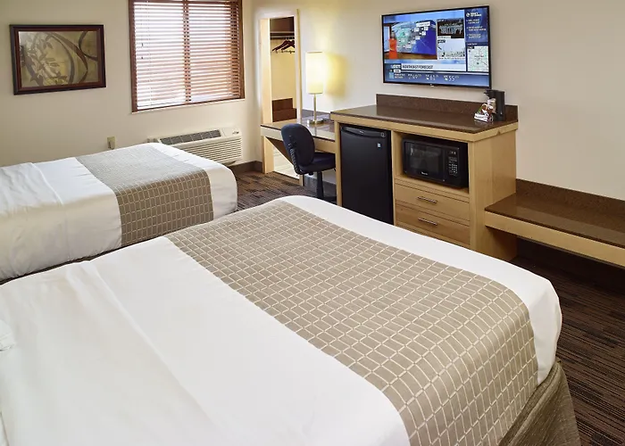 Livinn Hotel Minneapolis South / Burnsville