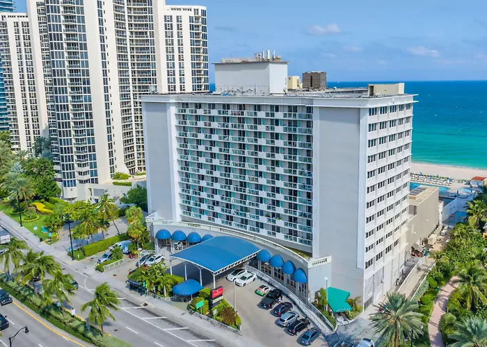 Ramada Plaza By Wyndham Marco Polo Beach Resort Golden Beach