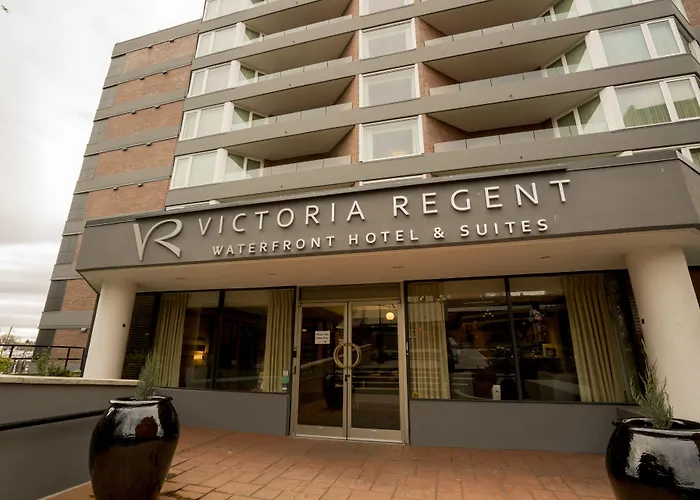 Victoria Regent Waterfront Hotel & Suites