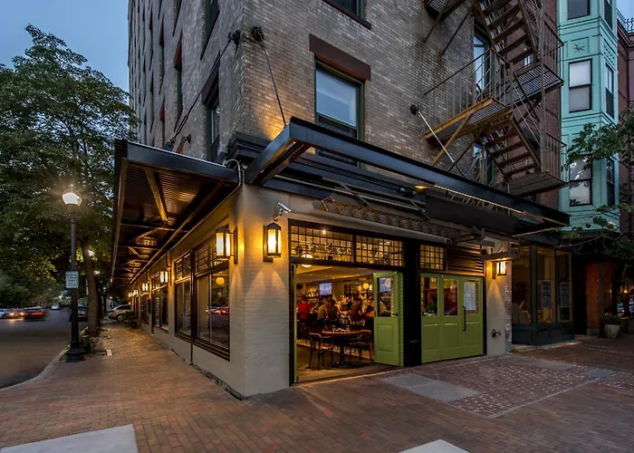 Staypineapple, A Delightful Hotel, South End