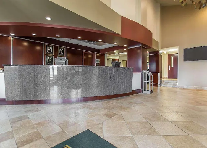 Quality Inn & Suites Bay Front