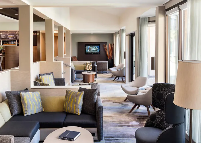 Courtyard By Marriott San Diego Sorrento Valley