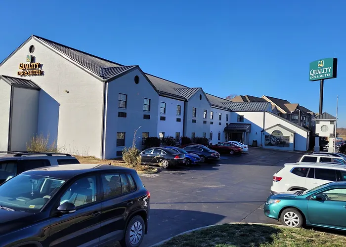 Quality Inn & Suites Columbia I-70