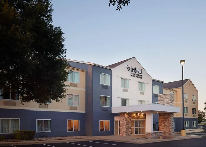 Fairfield Inn And Suites Austin South