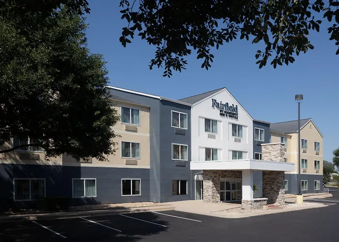 Fairfield Inn And Suites Austin South
