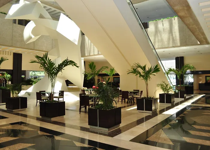 Royal Pedregal