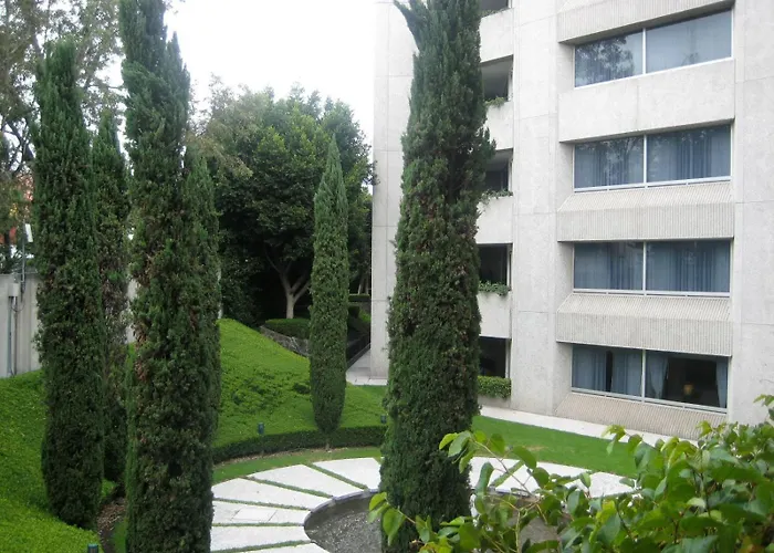 Royal Pedregal