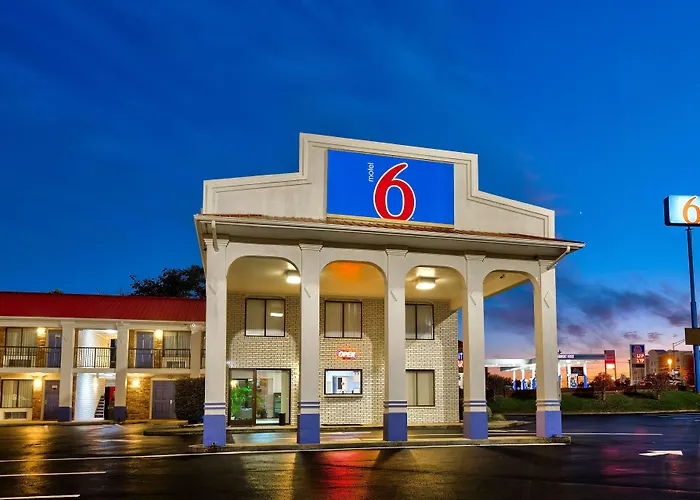 Motel 6-Cookeville, Tn