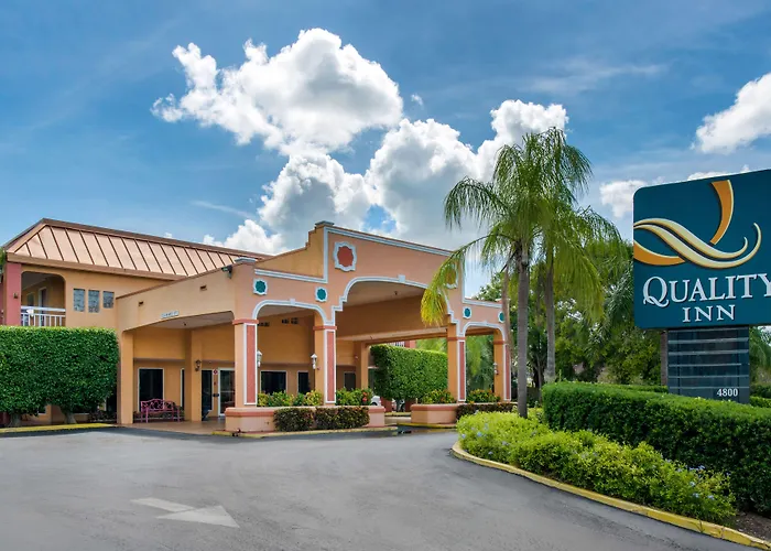 Quality Inn Sarasota North Near Lido Key Beach
