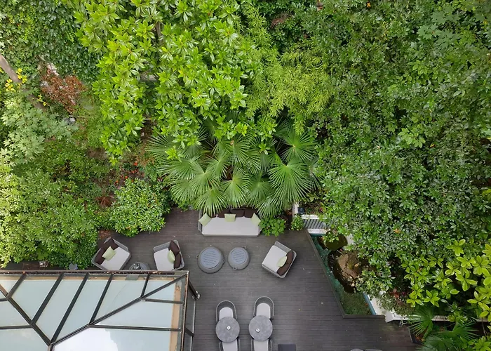 Garden-Elysée Paris