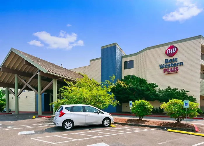 Best Western Plus Silverdale Beach Hotel