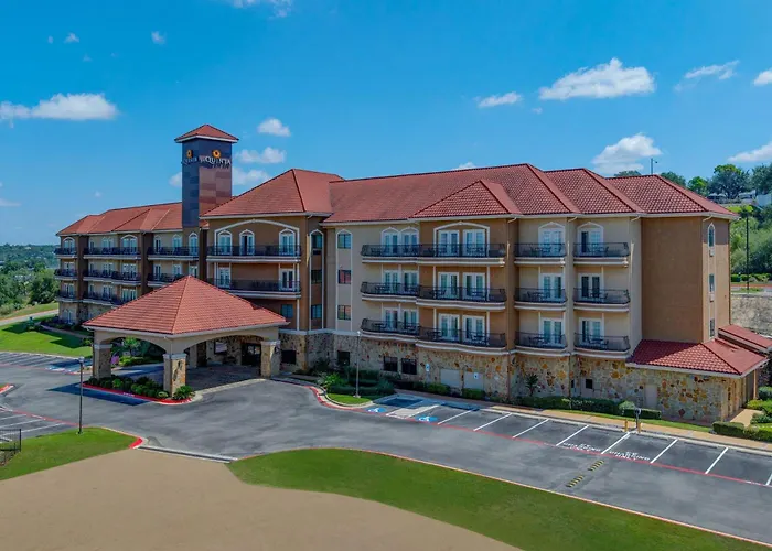 La Quinta By Wyndham Marble Falls