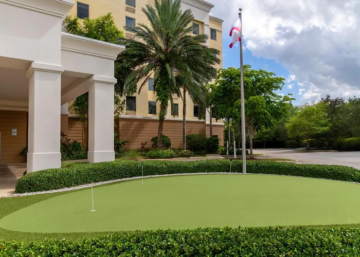 Hampton Inn And Suites Coconut Creek