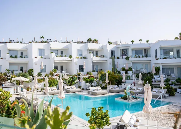 Lani'S Suites De Luxe - Adults Only