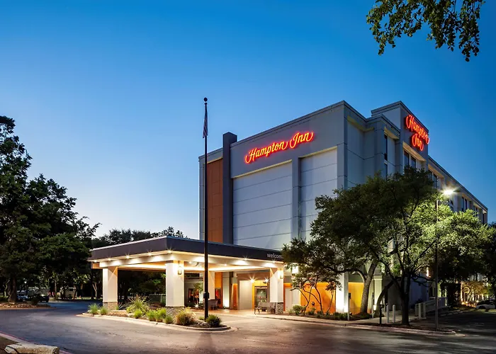 Hampton Inn Austin Nw Near The Domain