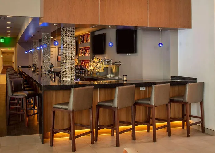 Collegian Hotel & Suites, Trademark Collection By Wyndham