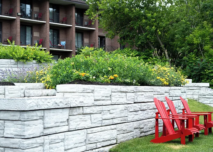 Ramada By Wyndham Ottawa On The Rideau