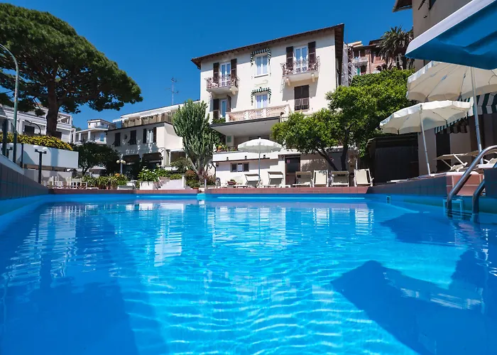 Hotel Coccodrillo Varazze