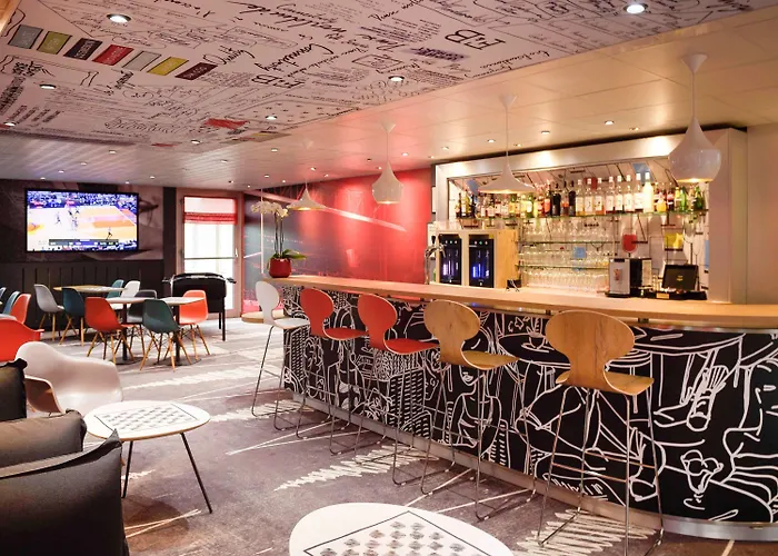 Ibis Gerland Merieux