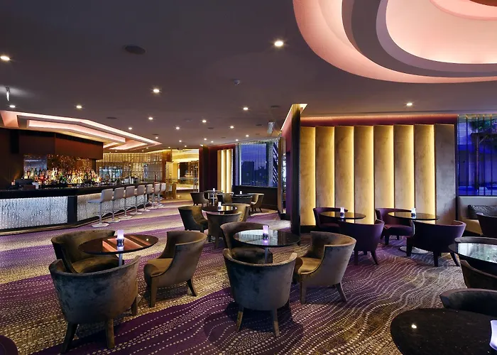 Four Seasons Hotel Agios Tychonas