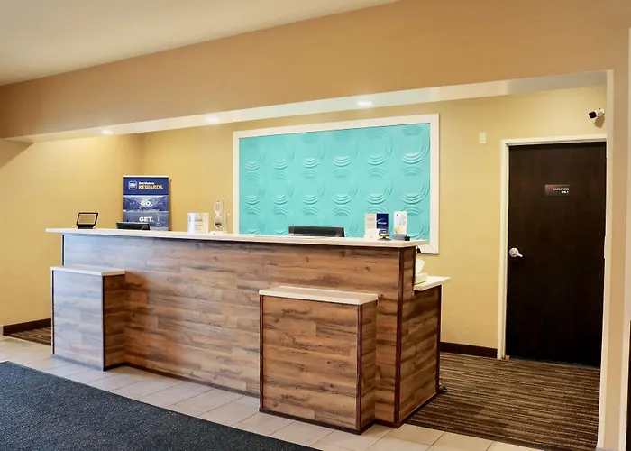 Best Western Fostoria Inn & Suites
