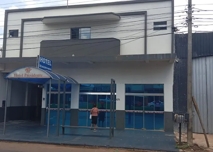 Hotel Presidente - em Campo Mourão