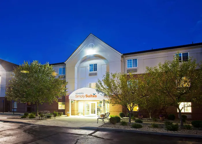 Sonesta Simply Suites Detroit Troy