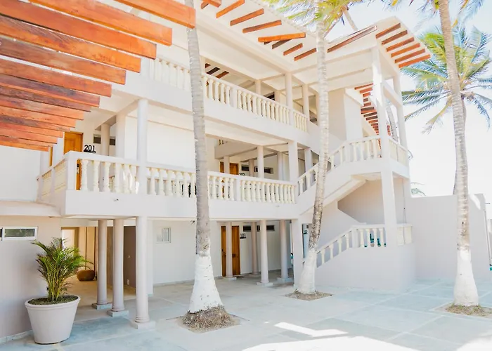 Hotel Playa Palmeras Cartagena - Vía al Mar