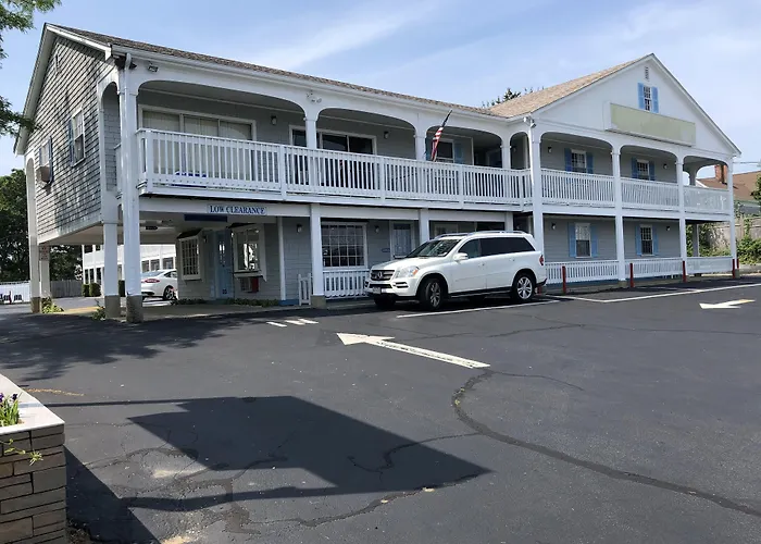 Travelodge By Wyndham Cape Cod Area