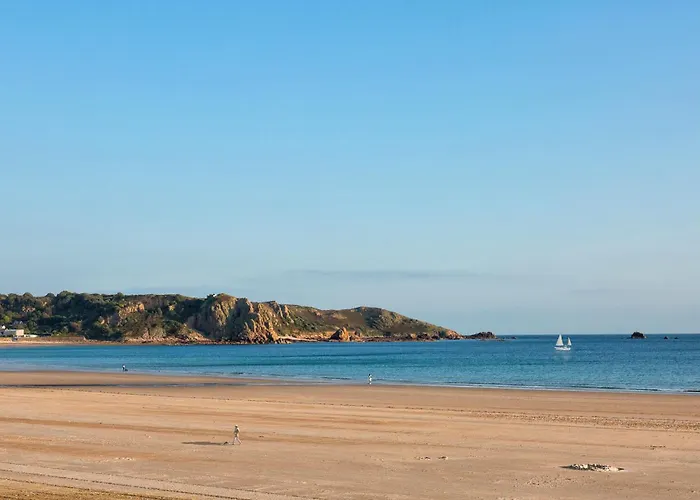 Golden Sands St Brelade