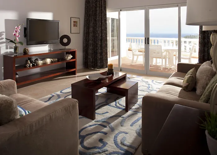 Princess Heights Luxury Condo Hotel