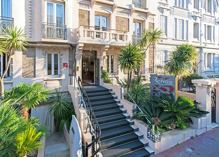 Hotel Renoir