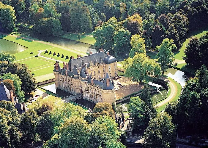Chateau D'Esclimont