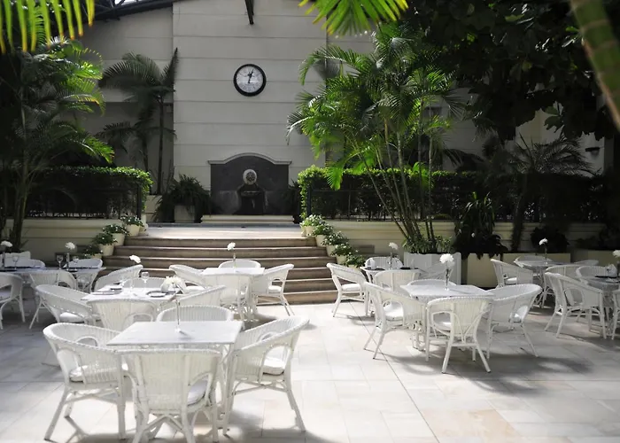 Loi Suites Recoleta