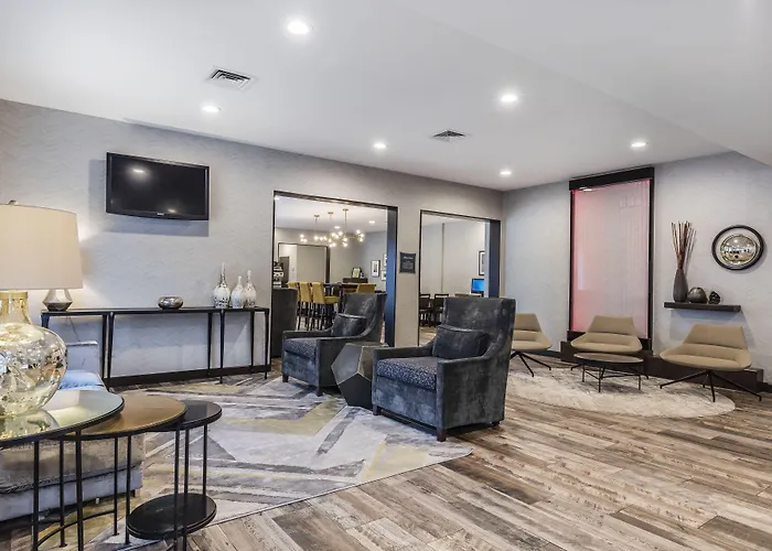 Best Western Plus Nashville Airport Hotel - Bna