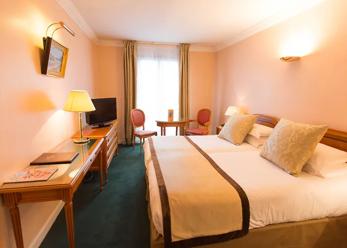 Sun Riviera Hotel