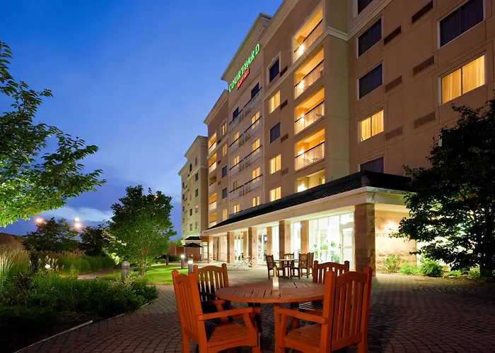 Courtyard By Marriott Toronto Mississauga/Meadowvale Hotel