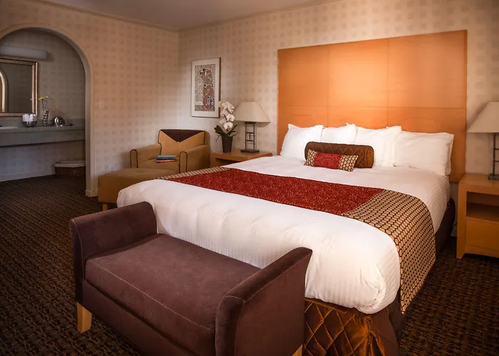 Menlo Park Inn